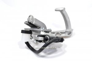 Crimaz brake pedal for hydraulic brake Vespa 50 R 2 ° / S 3 ° / Special V5B3T 2 ° / 90 3 ° / 100 2 ° / 125 PV 3 ° / ET3 2 ° / PK50-125 / S / XL / XL2 / PX80 - 200 / PE / Lusso / `98 / MY /` 11 / T5 