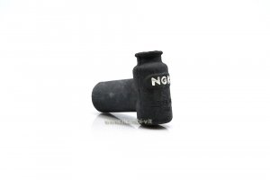 90 ° NGK 5kOhm spark plug cap for all models 