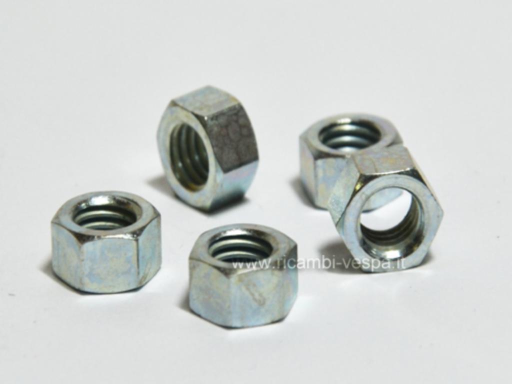 Zinc-plated Hexagonal nuts kit (M8 with 11 mm key) 