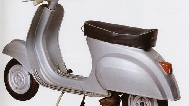 How to choose a saddle for a Piaggio Vespa